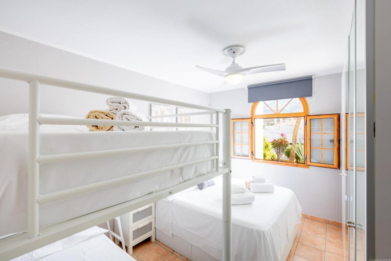 Apartment 21 C Bouganvillas